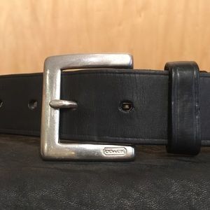 🌲COACH Black Leather Belt🌲
